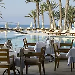كونستانتينو بروس أسيمينا سويتس 5* بافوس