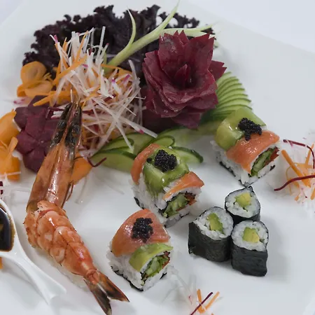 康斯坦丁诺布罗斯阿斯米娜套房酒店